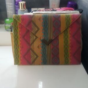 Multicolor wristlet bag